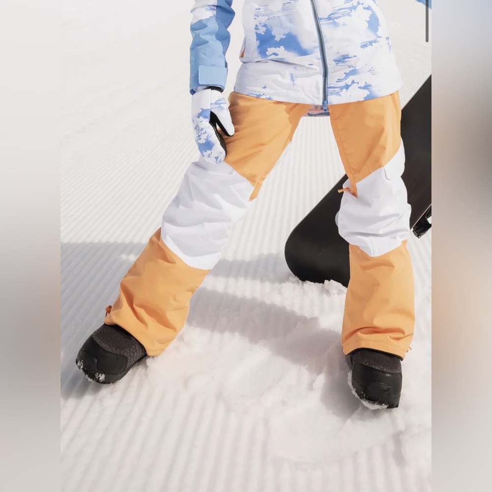 Roxy X Chloe Kim Woodrose Technical Snow Pants